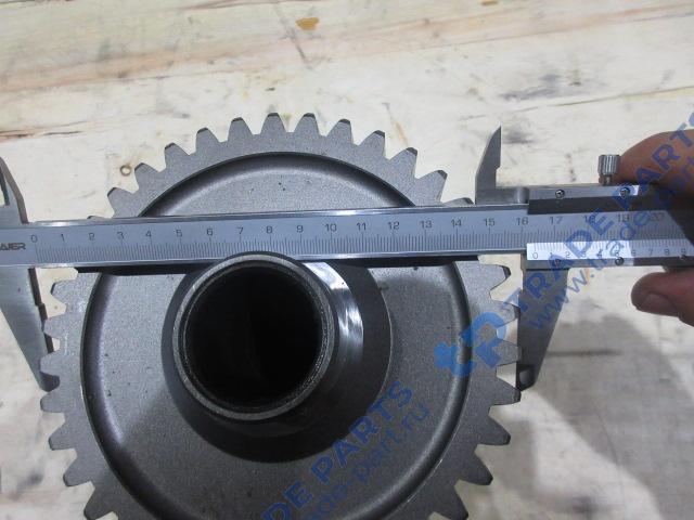 Реальная фотография вал шестерня привода насоса кпп 14 шлицов 38 зубов