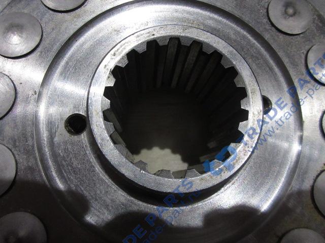 Реальная фотография турбина гидротрансформатора бульдозера 16y-11-20000