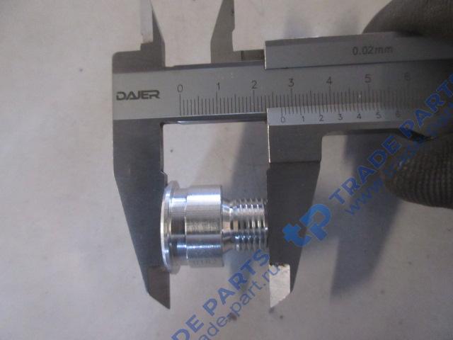 Реальная фотография штуцер ng12 m16x1 , 5 sv246 топливной трубки sitrak mc11/mc13