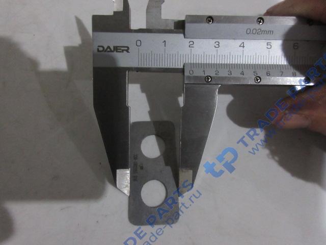 Реальная фотография пластина замочная паразитной шестерни 330-1002055