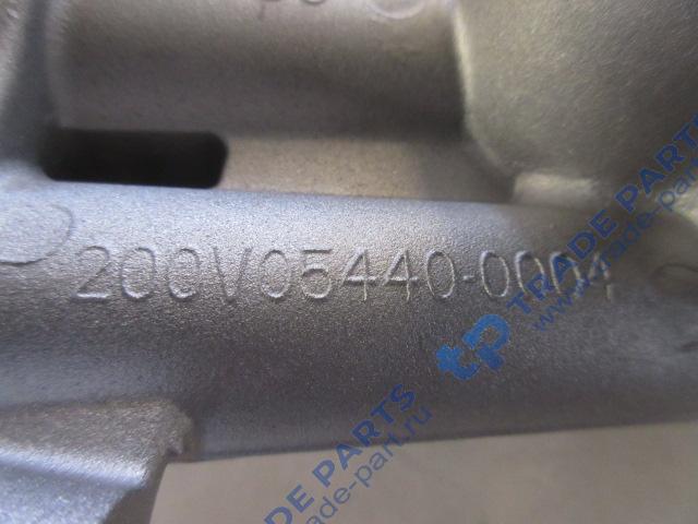 Реальная фотография фланец угловой корпуса масляного фильтра sitrak mc11/mc13