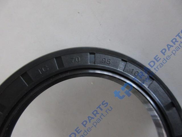 Реальная фотография сальник 70*95*10 801101722 xcmg