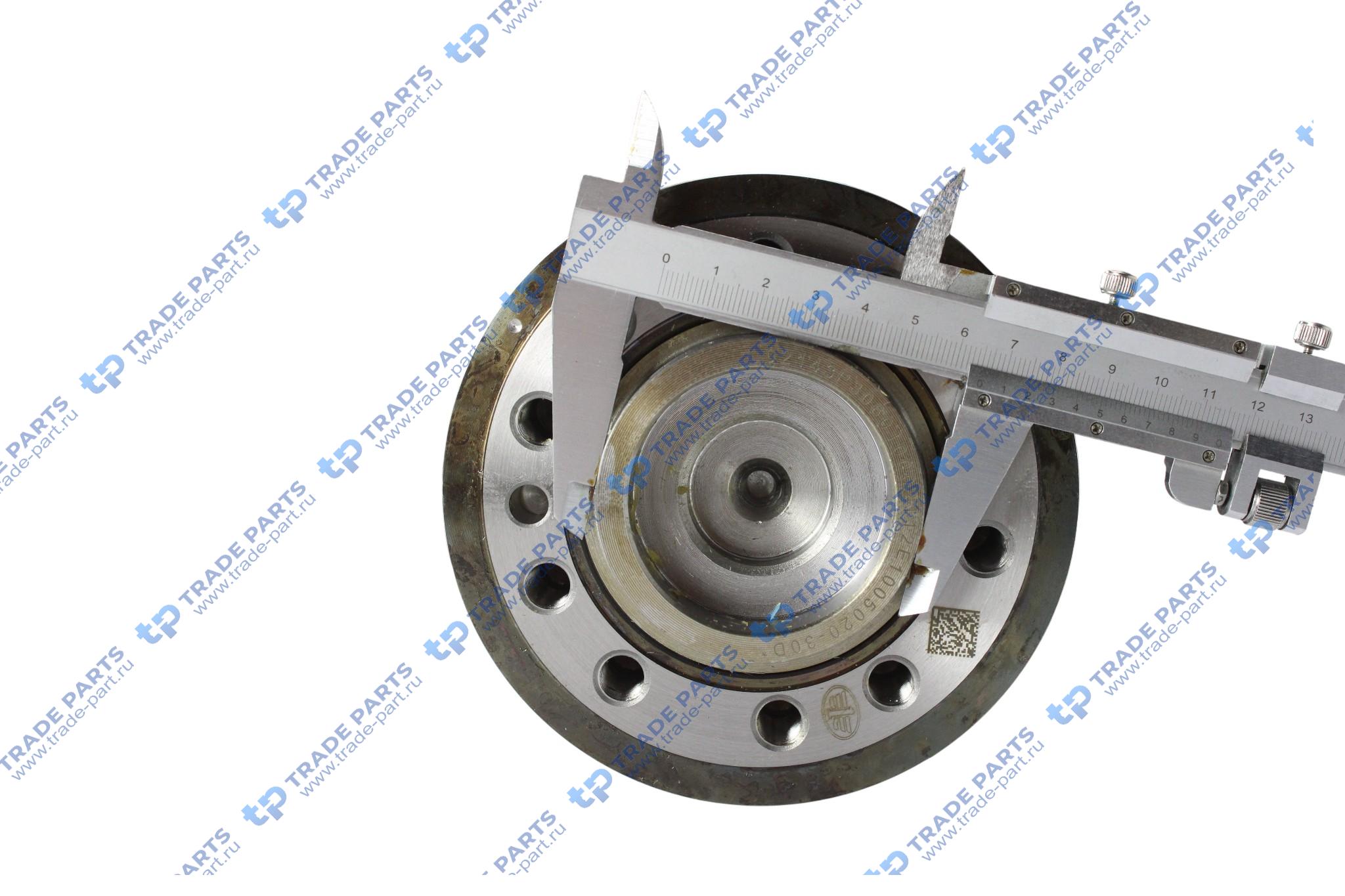 Реальная фотография вал коленчатый deutz