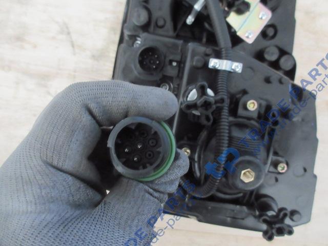 Реальная фотография фара правая x3000 (со светодиодной лентой)