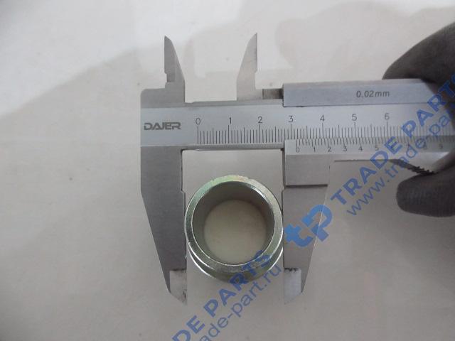 Реальная фотография втулка крепления цилиндра кабины верхняя (большая) faw j6 качество о