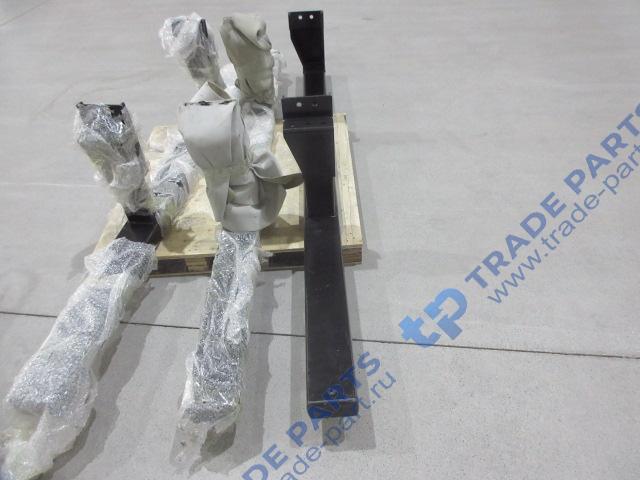 Реальная фотография задняя защитная поперечина с переходным кронштейном в сборе faw j6 качество о