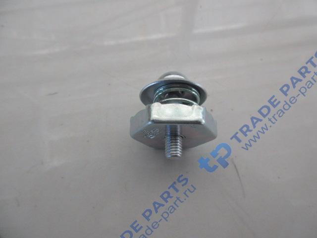 Реальная фотография защелка панели капота faw j6