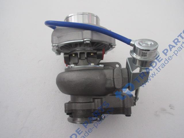 Реальная фотография тубокомпрессор d38-000-181