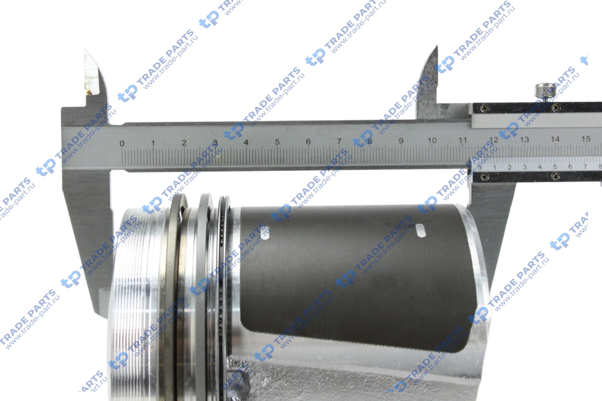 Реальная фотография поршень deutz bf3/4/6 l914