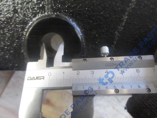 Реальная фотография ось балансира с кронштейном в сборе faw j6 качество о