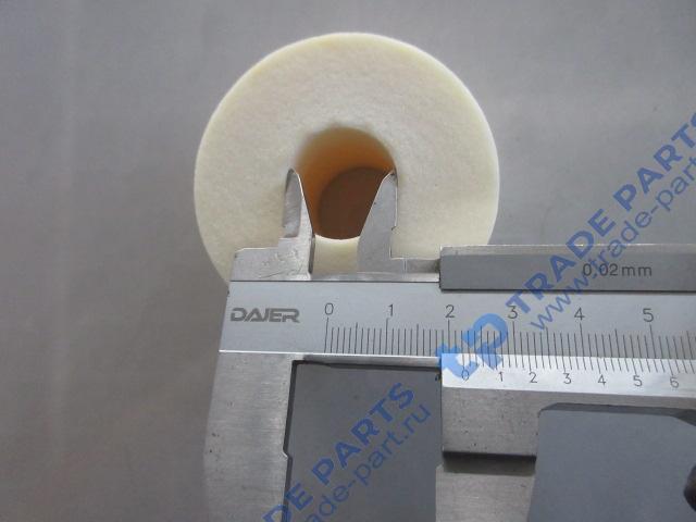 Реальная фотография втулка полиуретановая зад подвески кабины sitrak