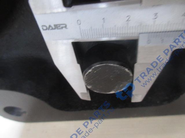 Реальная фотография кронштейн задней рессоры в сборе передний левый задний правый faw j6