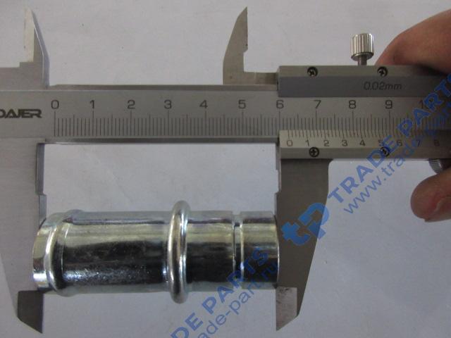 Реальная фотография трубка слива масла турбокомпрессора (турбины) нижняя