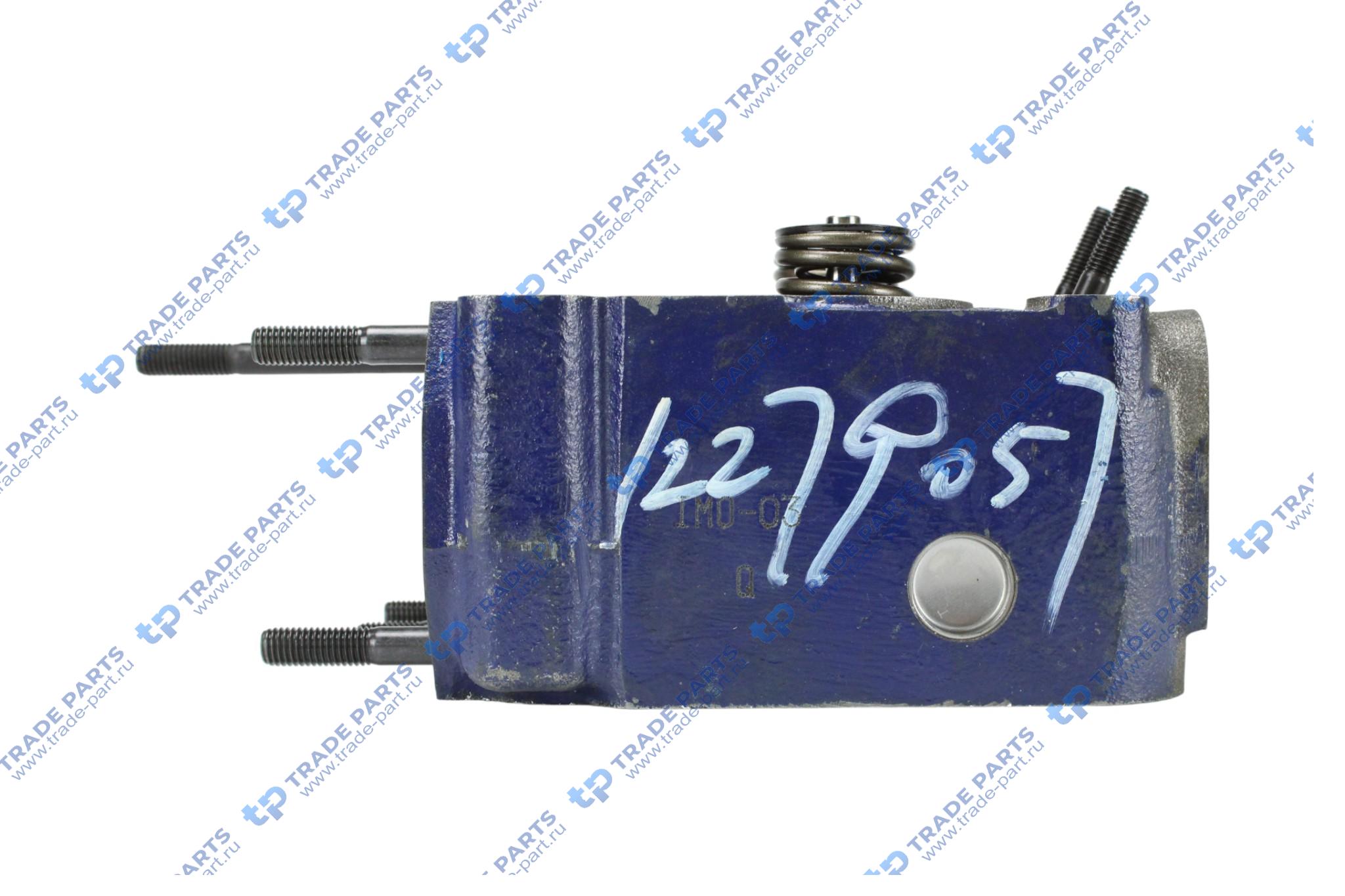 Реальная фотография головка блока цилиндров deutz