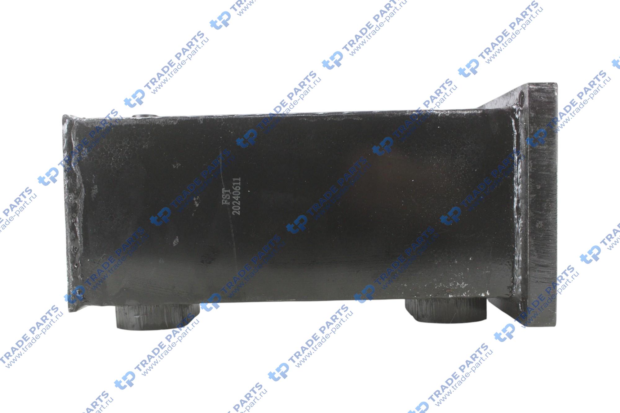 Реальная фотография маслоохладитель (теплообменник) c18bb-18bb009+b ax1601221