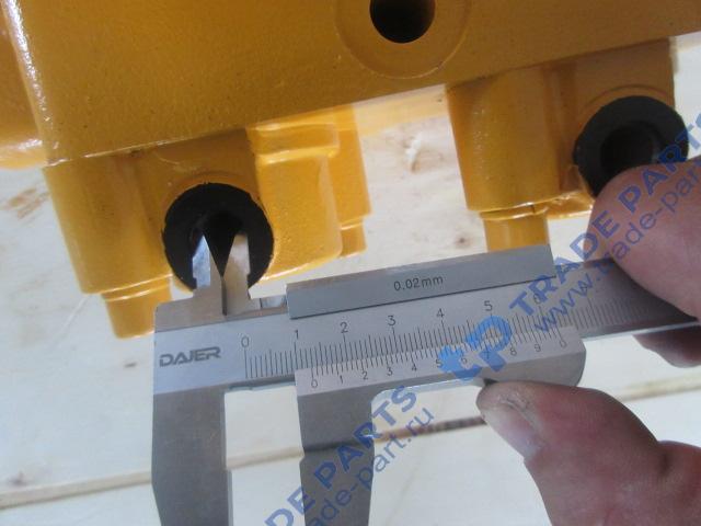 Реальная фотография гидрораспределитель 803004101 xcmg