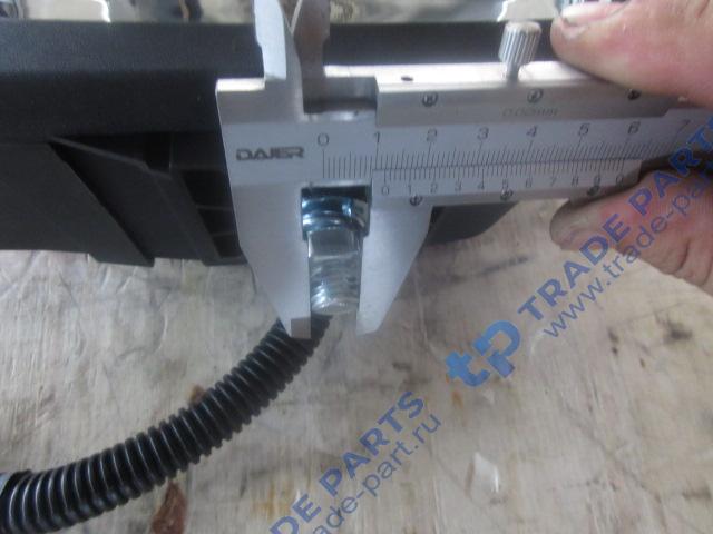 Реальная фотография фара sdlg нового образца правая 956/946