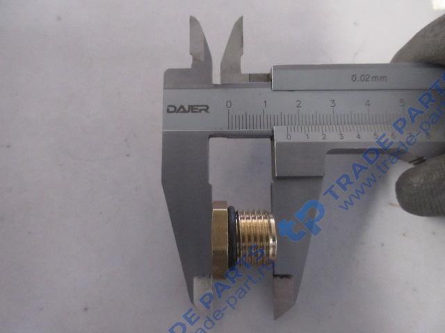 Реальная фотография заглушка ng8-m16×1.5 howo t5g, sitrak c7h