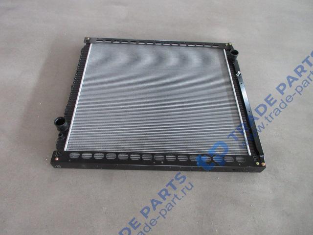 Реальная фотография радиатор системы охлаждения sitrak c7h max wg9x25530011