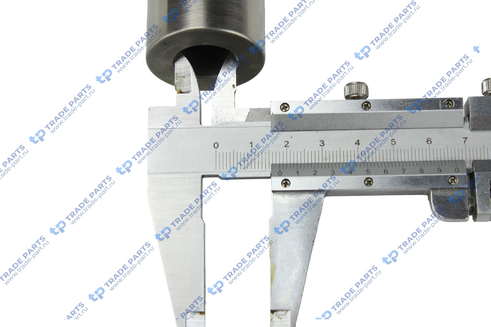 Реальная фотография поршень deutz bf3/4/6 l914