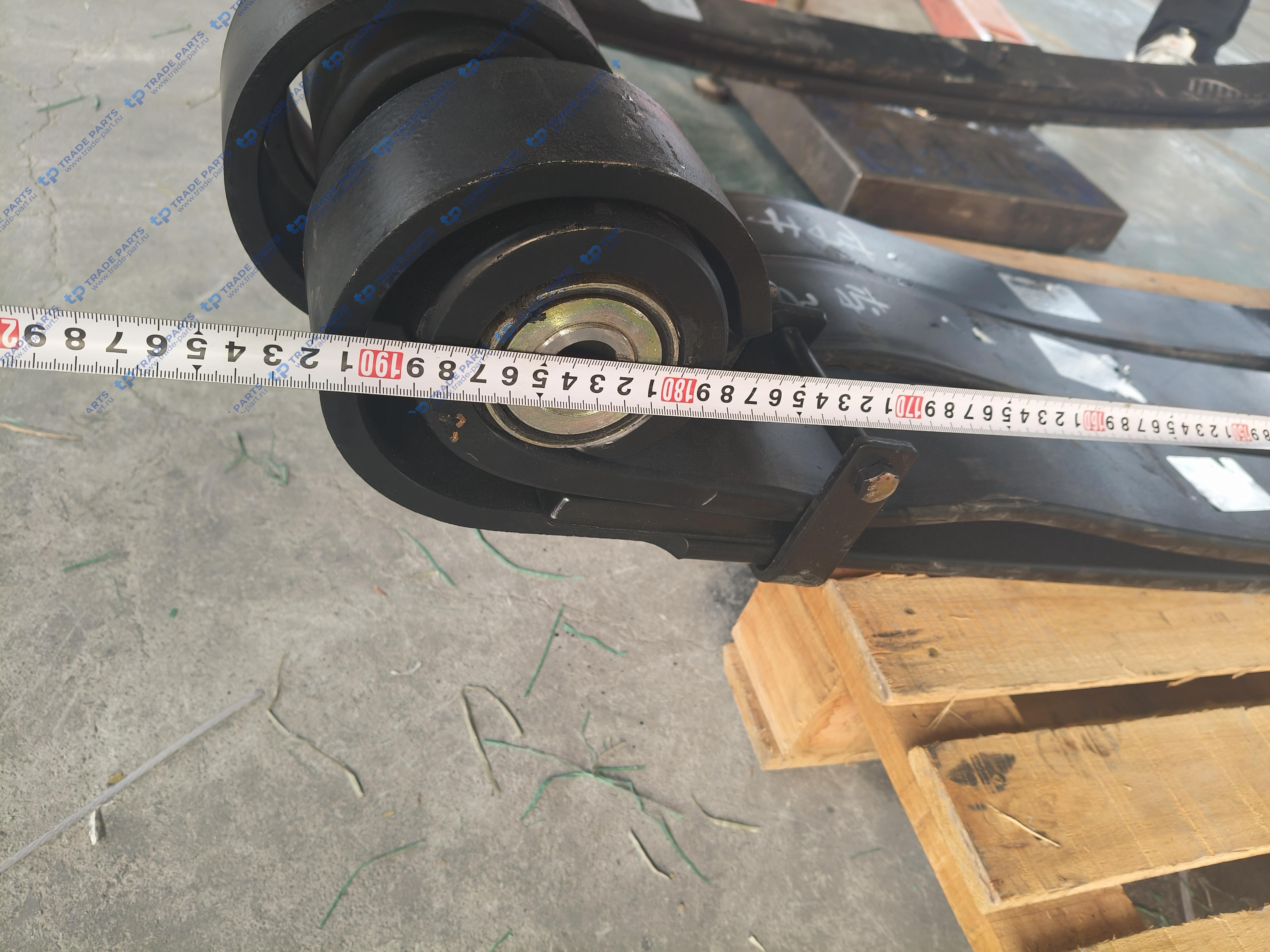 Реальная фотография рессора передняя 2х лист. dongfeng