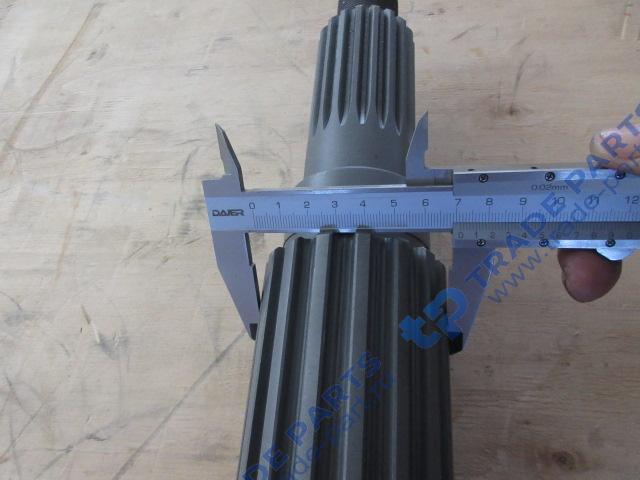 Реальная фотография вал выходной нижний под 3 подшипника