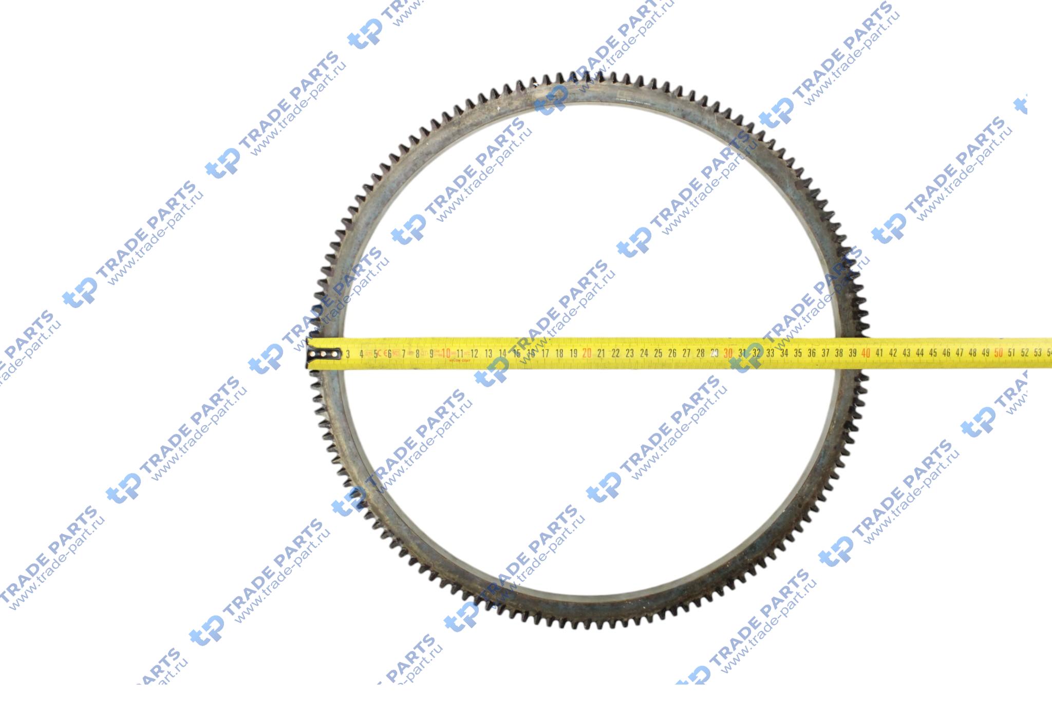 Реальная фотография венец маховика z=133; b=16мм; d=404/360мм; om314/352/364/366/904/906;
