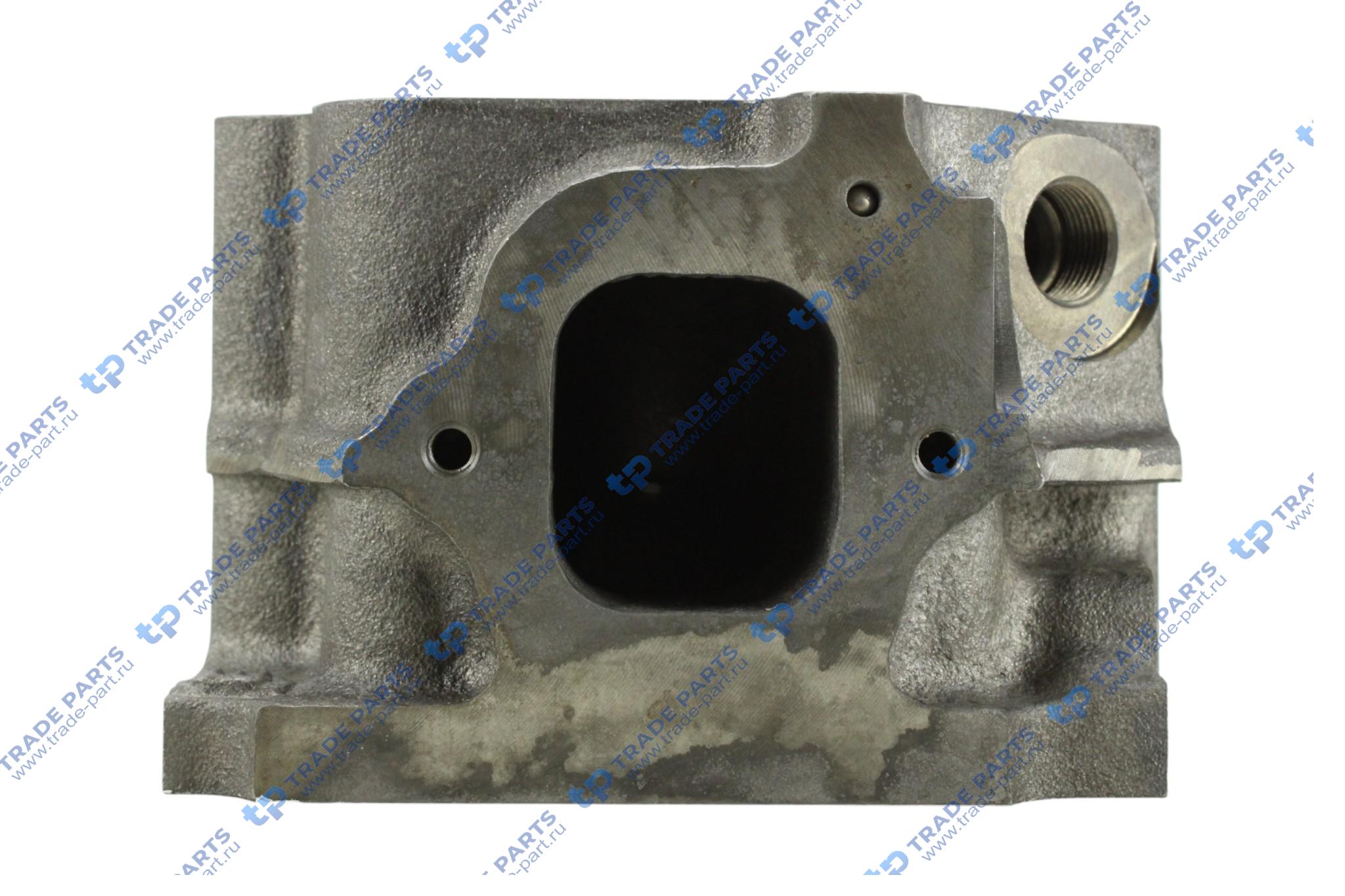 Реальная фотография головка блока (без клапанов) mb om 501/502 la инжекторная втулка m14x1 ø 9,3 мм