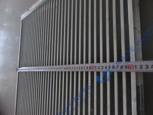 Реальная фотография радиатор+интеркулер системы охлаждения t5g\sitrak mc11