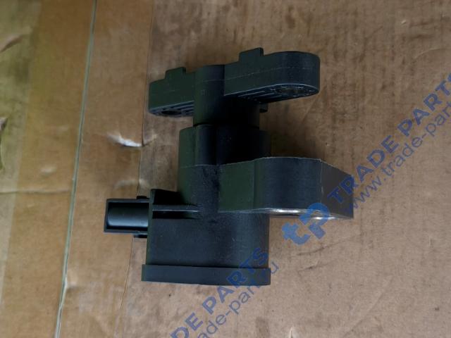 Датчик уровня подвески ECAS4 SITRAK AZ992571000002
