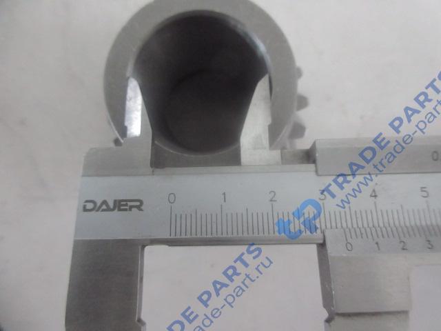 Реальная фотография шестерня компрессора wp10/wp12 (под толстый вал)