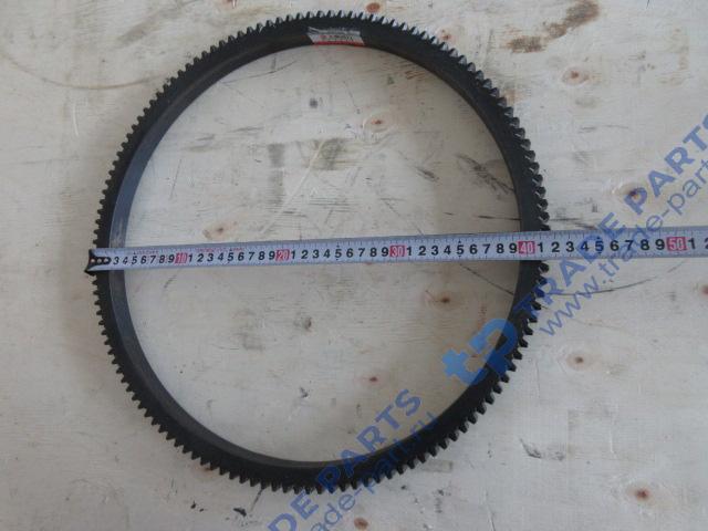 Реальная фотография венец маховика 130 зубьев с6121