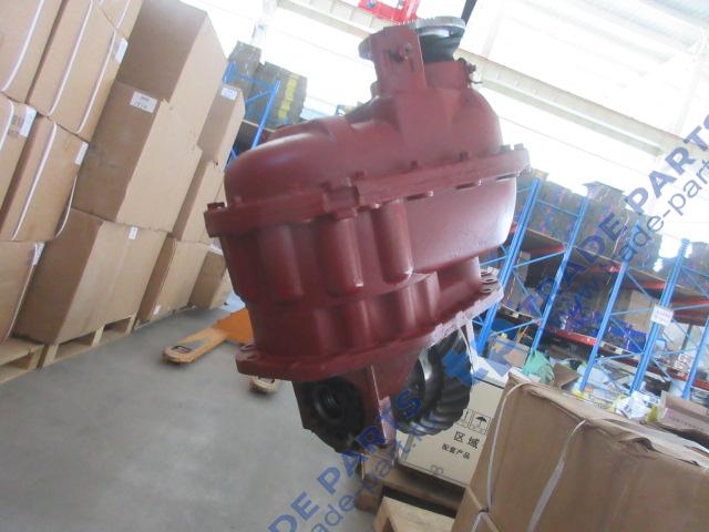 Реальная фотография редуктор среднего моста f3000