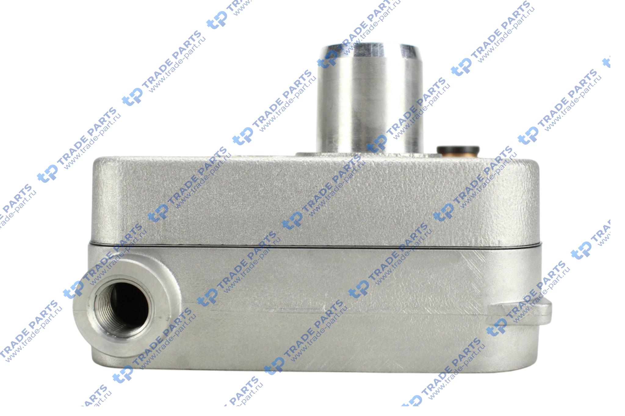 Реальная фотография головка компрессор 2-х цилиндровый  mb m 447 hlag om 457/460 hla/la om 906/926 hla/la