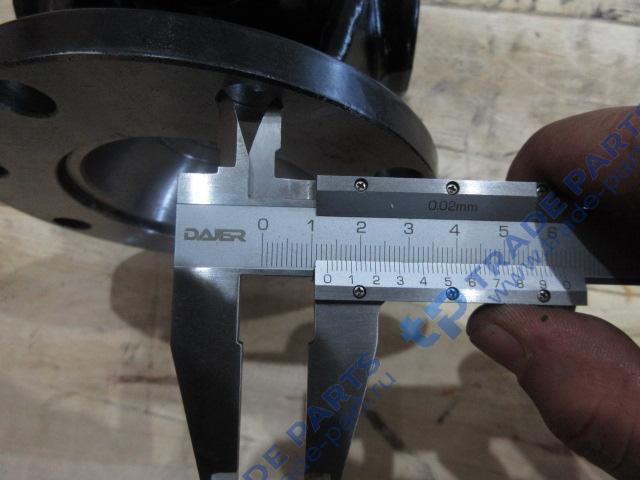 Реальная фотография вал карданный передний (l-600 мм, фланец круглый 8 отв.) sdlg sdlg 953,956, 956l