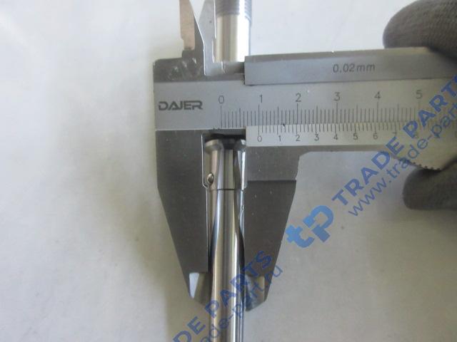 Реальная фотография штуцер форсунки (коннектор) wp12