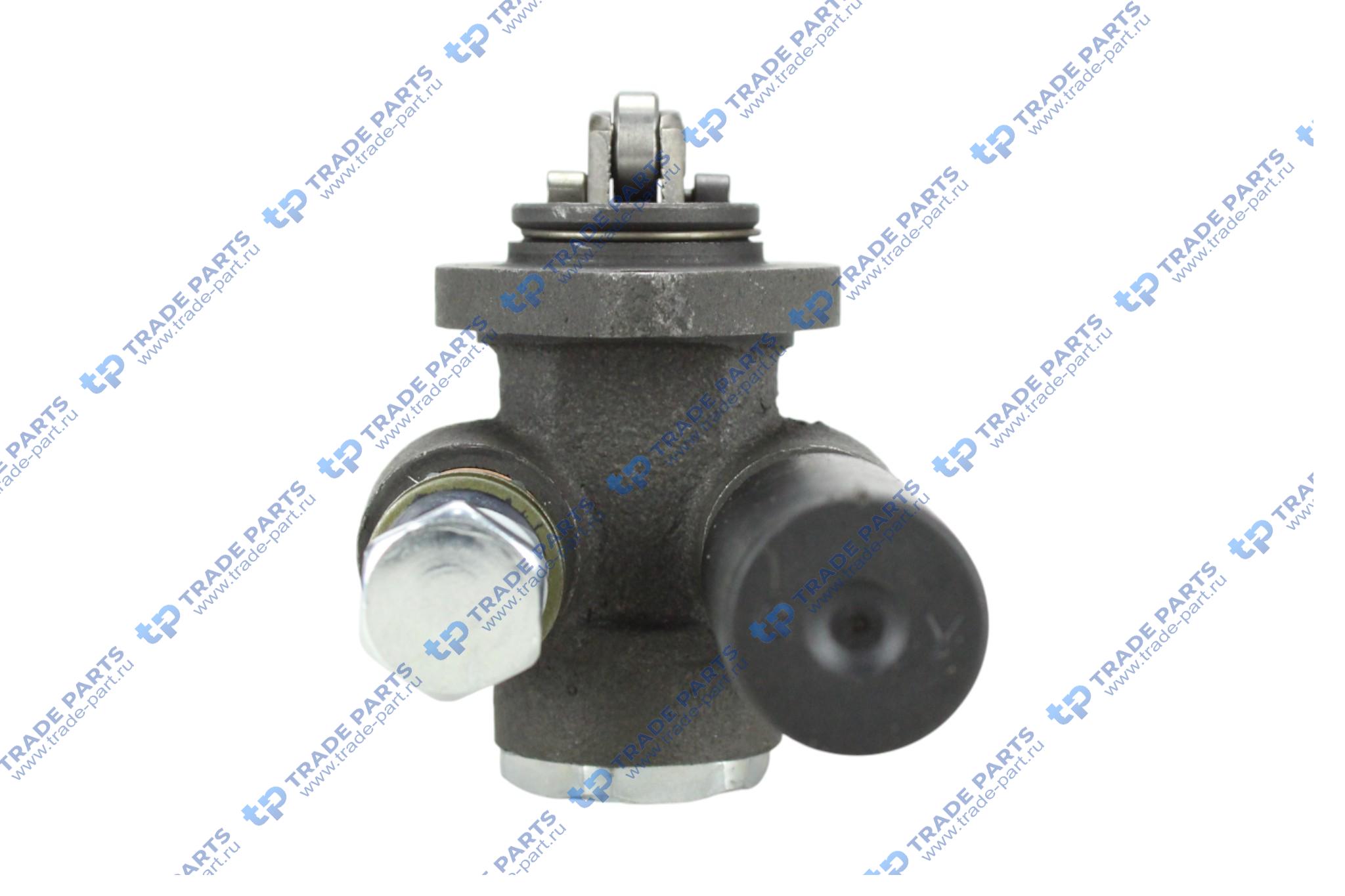 Реальная фотография насос топливный deutz 226b  13029828 huatai