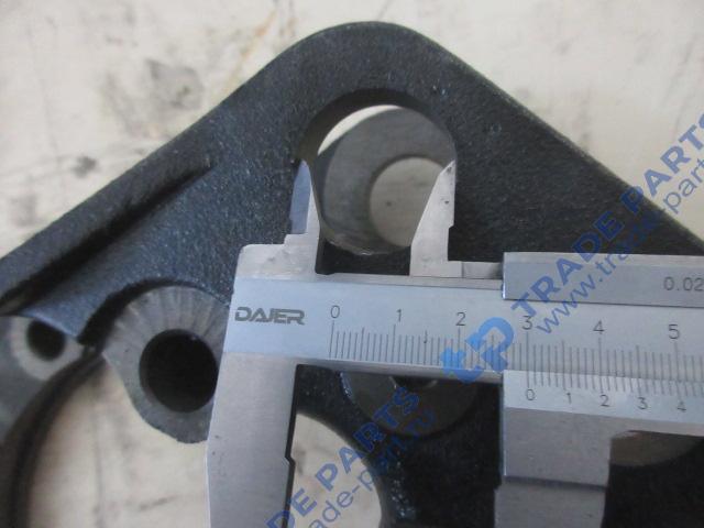 Реальная фотография суппорт передний 81.46701.0108/81.50202.010