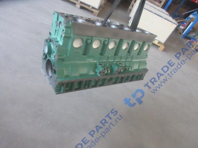 Реальная фотография блок цилиндров wd615 евро2 (крышка короткая, площадка тнвд прямая) howo 61500010383