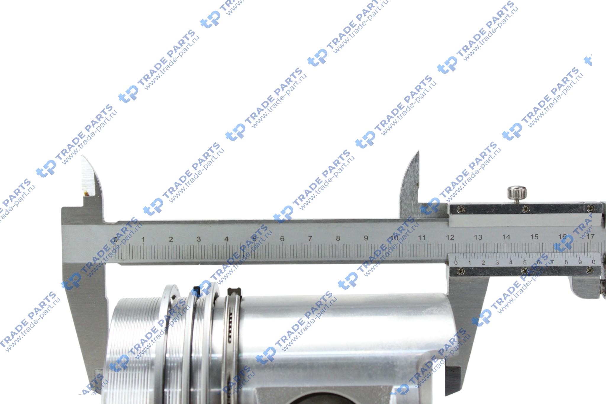 Реальная фотография поршнекомплект с гильзой deutz (f3-6l912d 1/68-)