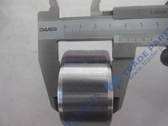 Реальная фотография втулка пальца рулевого гидроцилиндра sdlg 975f,978 качество о