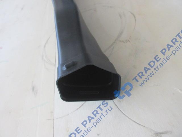 Реальная фотография внешний воздуховод со стороны водителя sitrak c7h качество о