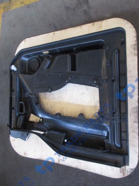 Реальная фотография обшивка двери правая sitrak c7h качество о