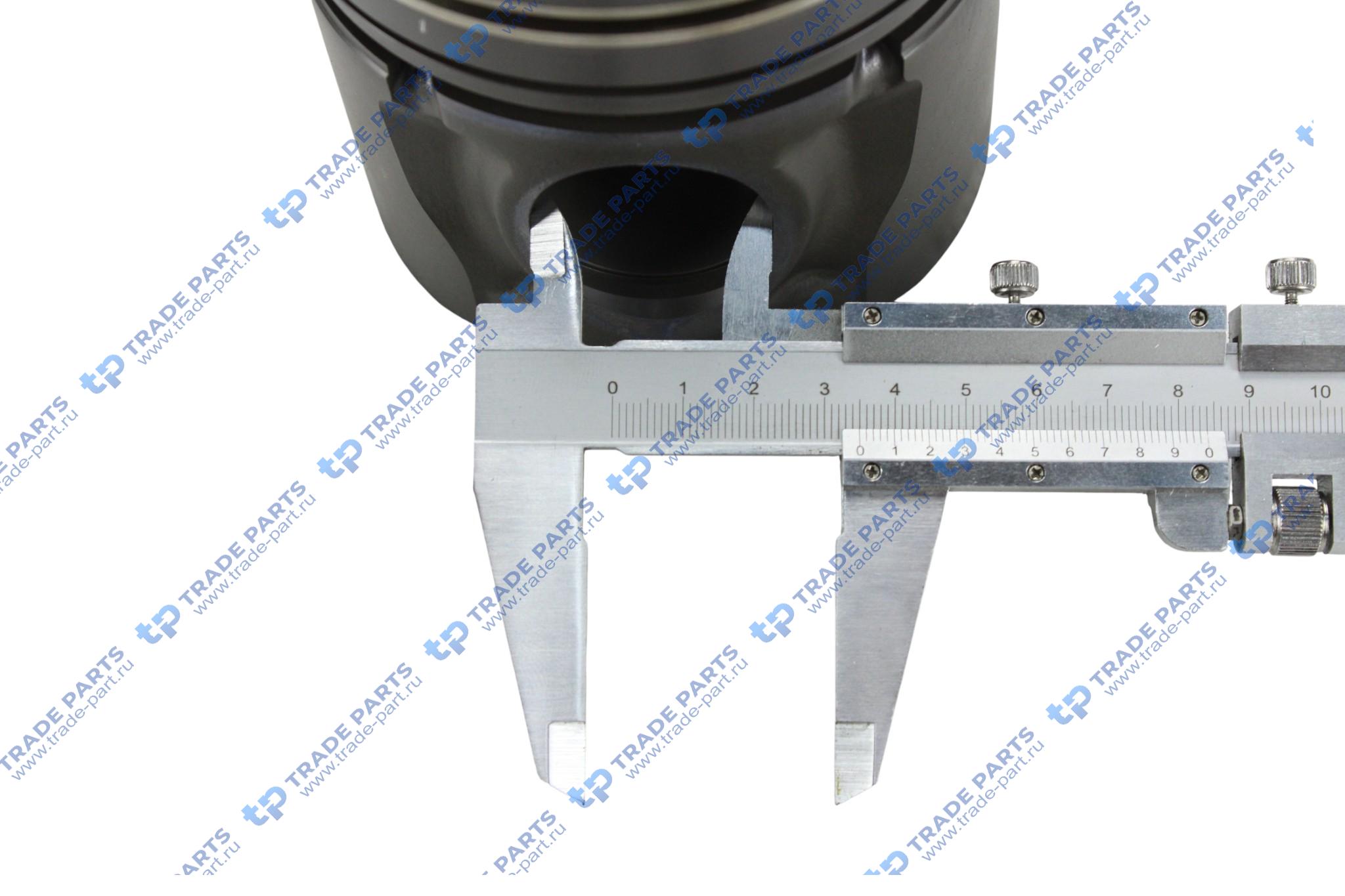 Реальная фотография поршневая группа  deutz 226bl/wp6g  13038398 huatai