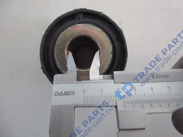 Реальная фотография сайлентблок заднего стабилизатора shacman f3000 x5000 x3000 x6000