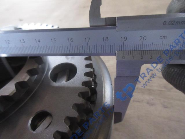 Реальная фотография синхронизатор 1/2 передачи z=30/11 кпп fuller