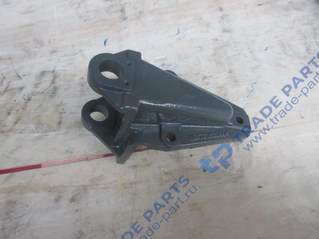 Реальная фотография кронштейн передней рессоры 8x4 задний