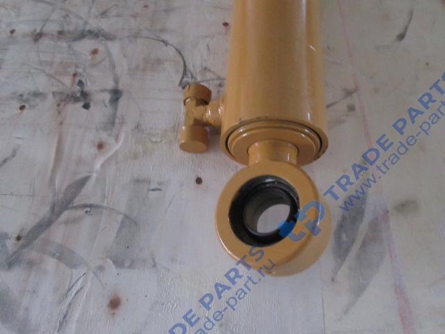 Реальная фотография гидроцилиндр поворота 803004098 xcmg