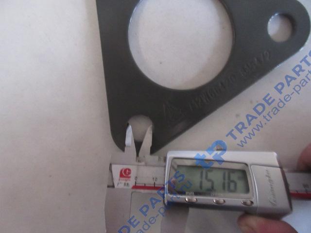 Реальная фотография прокладка кронштейна заднего брызговика sitrak c7h max качество о