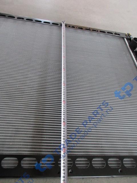 Реальная фотография радиатор системы охлаждения sitrak c7h max wg9x25530011